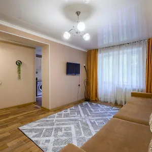 408-uutnaya-quartira-v-centre.hotels-of-almaty.com/